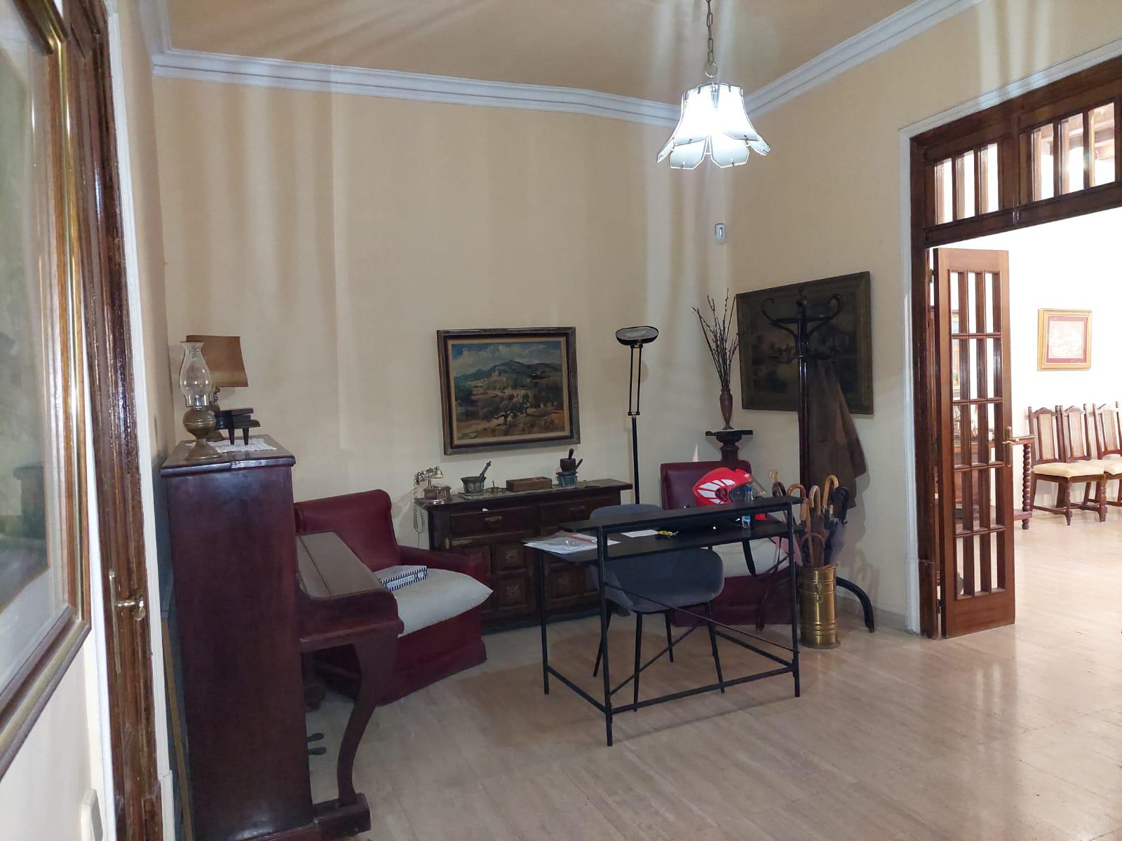 Imagen 12 Piso en venta en Barcelona / Frente a la Escultura de Pitarra