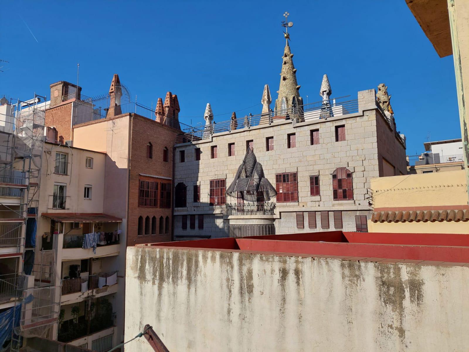 Imagen 20 Piso en venta en Barcelona / Frente a la Escultura de Pitarra