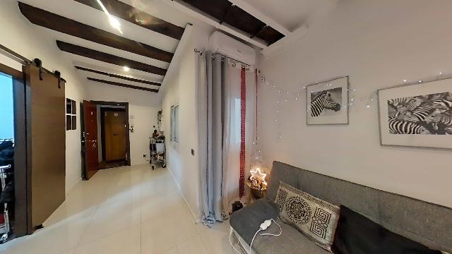 Imagen 5 Inmueble 289739 - Piso en venta en Barcelona / A 400 metros de estatua de Colón, L3 Drassanes