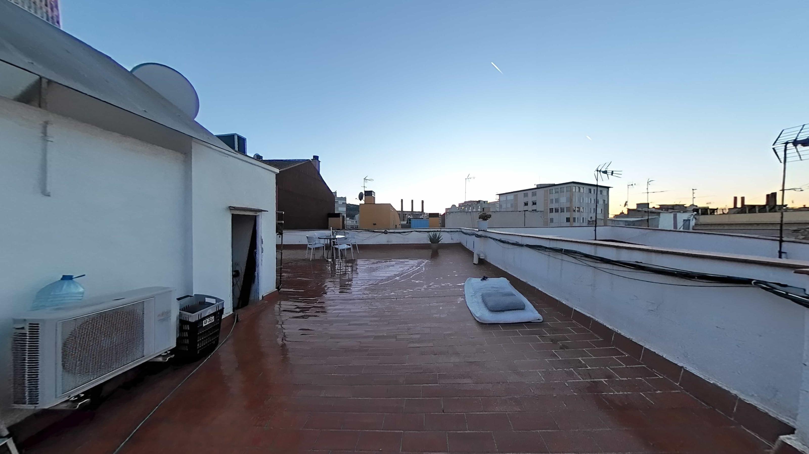 Imagen 3 Piso en venta en Barcelona / A 400 metros de estatua de Colón, L3 Drassanes