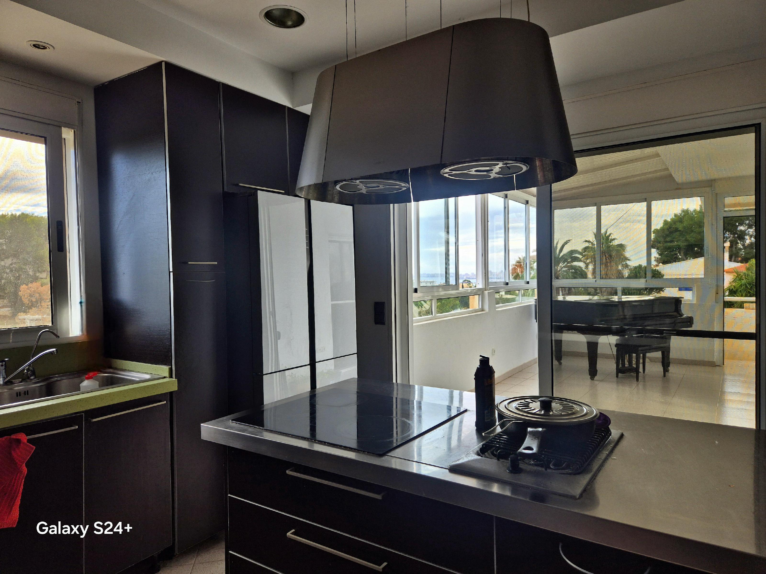 Imagen 12 Casa Aislada en venta en Campello El / A 200 metros de la cala Morro blanc