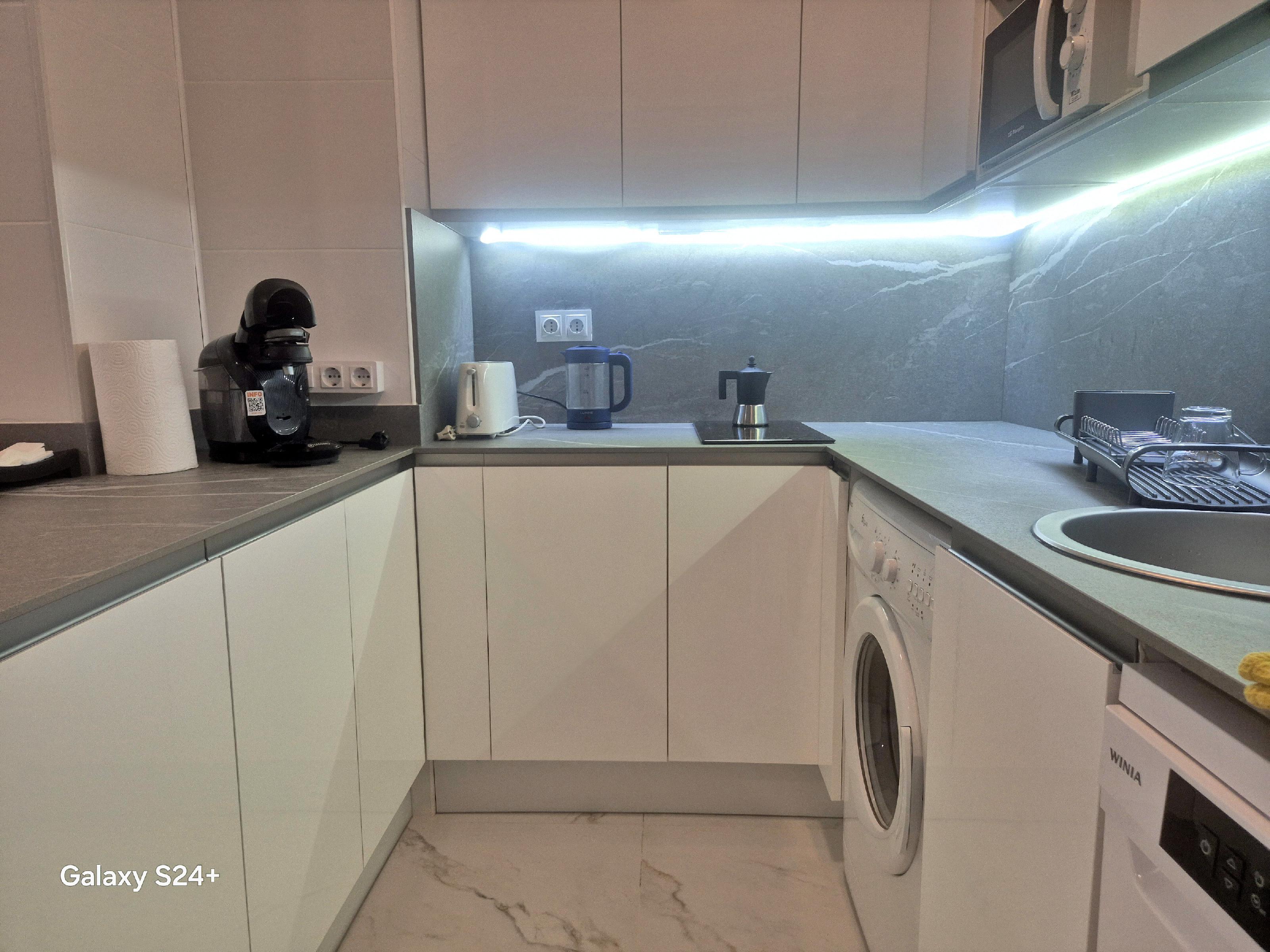 Imagen 9 Apartamento en venta en Campello El / Junto a la Playa Muchavista 