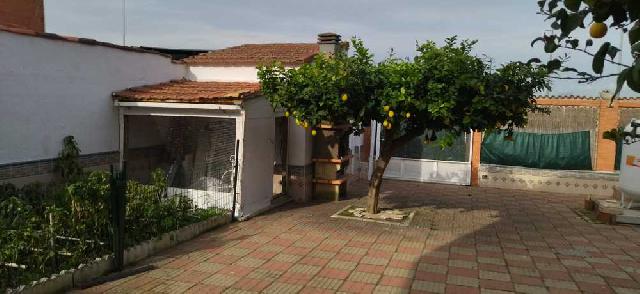 Imagen 3 Inmueble 289230 - Casa Aislada en venta en Villar De Rena / Vistas a la sierra ubicación con mucha luz