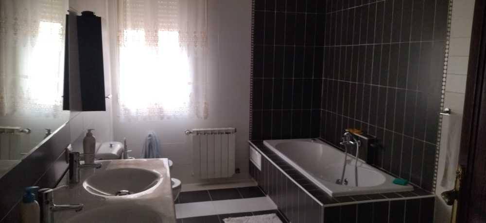 Imagen 7 Casa Aislada en venta en Villar De Rena / Vistas a la sierra ubicación con mucha luz