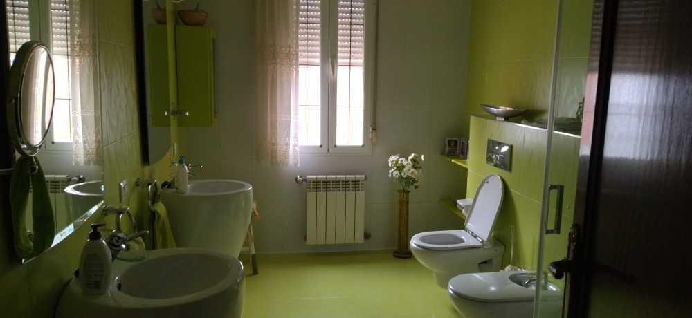 Imagen 10 Casa Aislada en venta en Villar De Rena / Vistas a la sierra ubicación con mucha luz