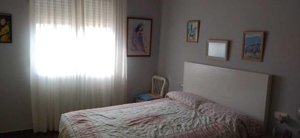 Imagen 14 Casa Aislada en venta en Villar De Rena / Vistas a la sierra ubicación con mucha luz