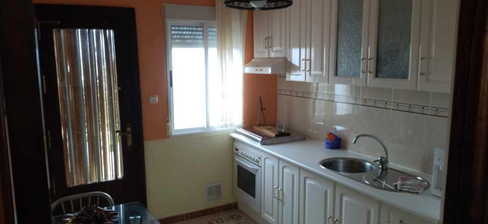 Imagen 21 Casa Aislada en venta en Villar De Rena / Vistas a la sierra ubicación con mucha luz