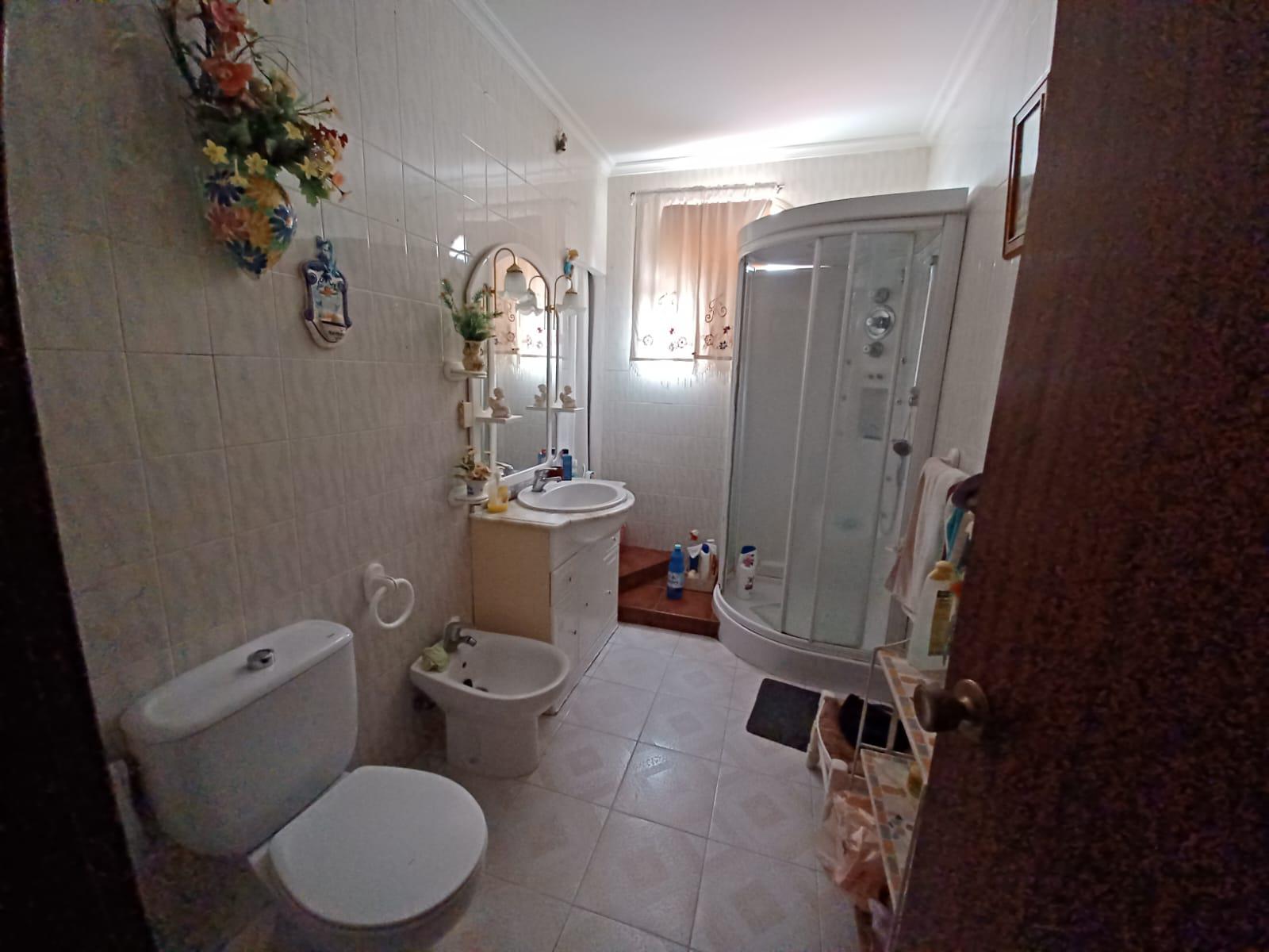 Imagen 8 Casa Aislada en venta en Navas Del Madroño / Pasando el desvío a Brozas, unos metros en la...