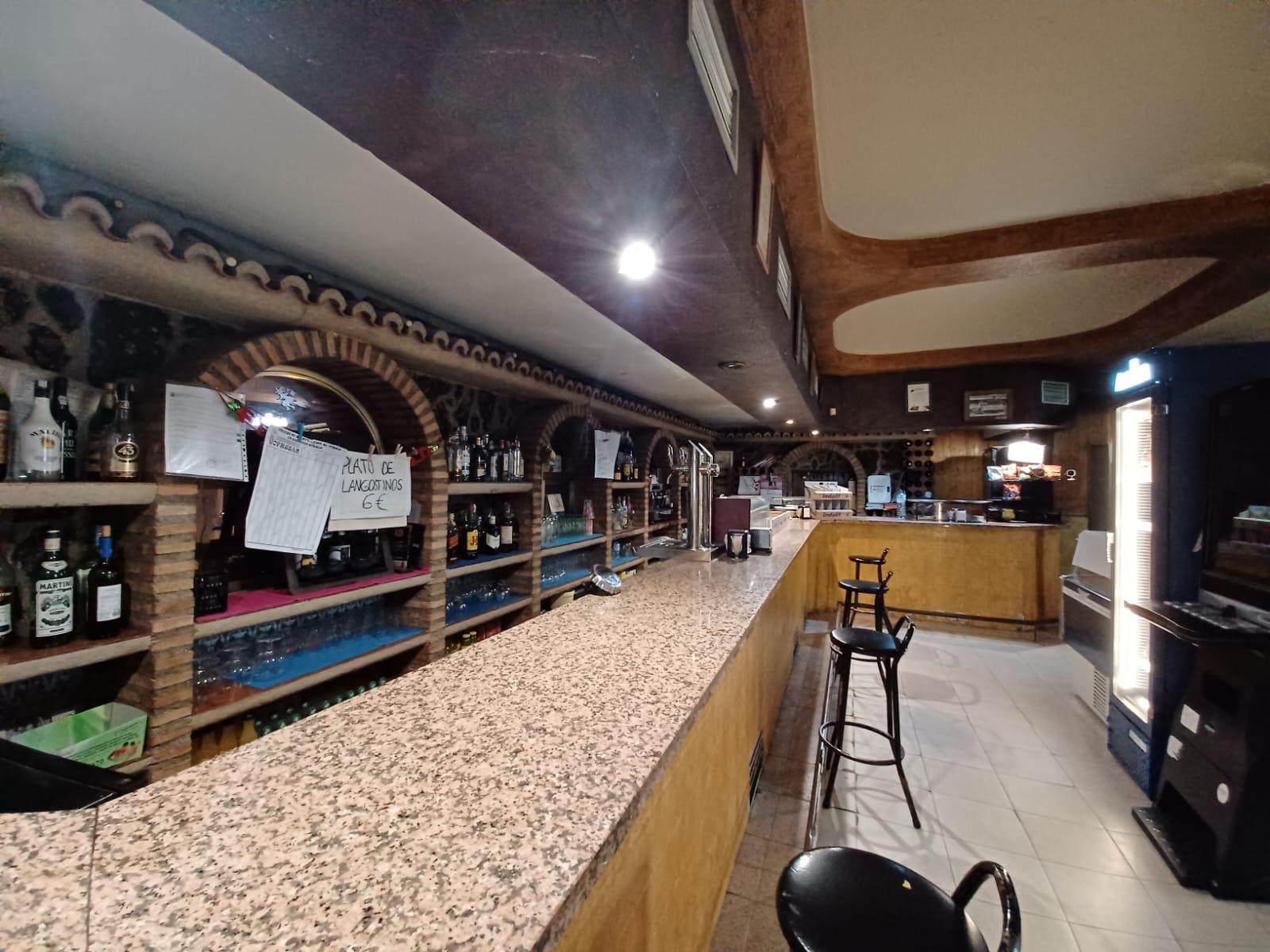 Imagen 3 Casa Aislada en venta en Navas Del Madroño / Pasando el desvío a Brozas, unos metros en la...