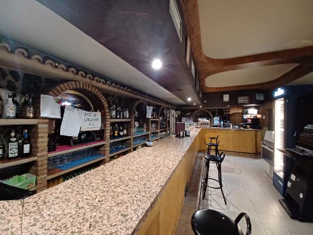 Imagen 3 Inmueble 290758 - Casa Aislada en venta en Navas Del Madroño / Pasando el desvío a Brozas, unos metros en la...