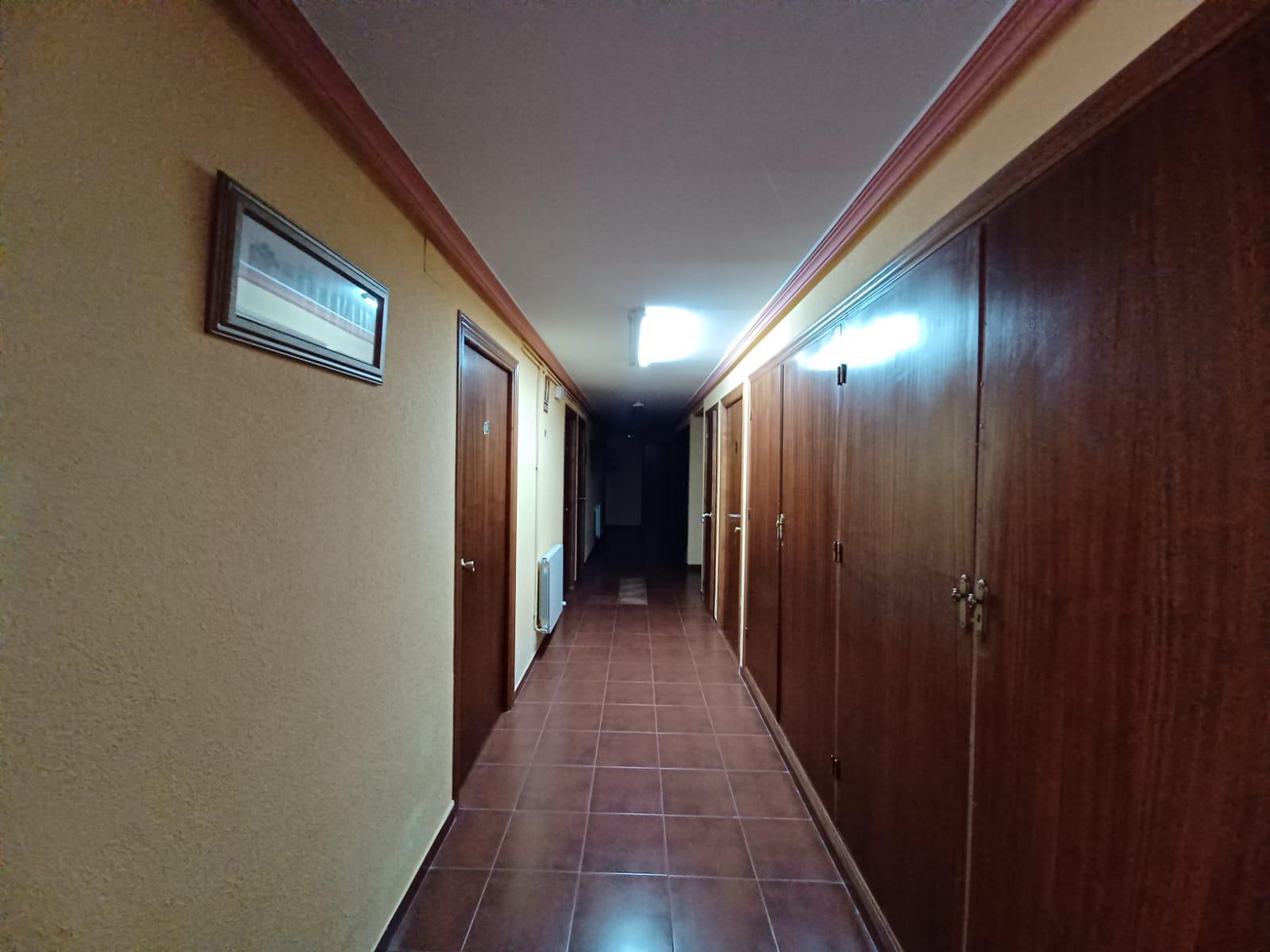 Imagen 9 Casa Aislada en venta en Navas Del Madroño / Pasando el desvío a Brozas, unos metros en la...