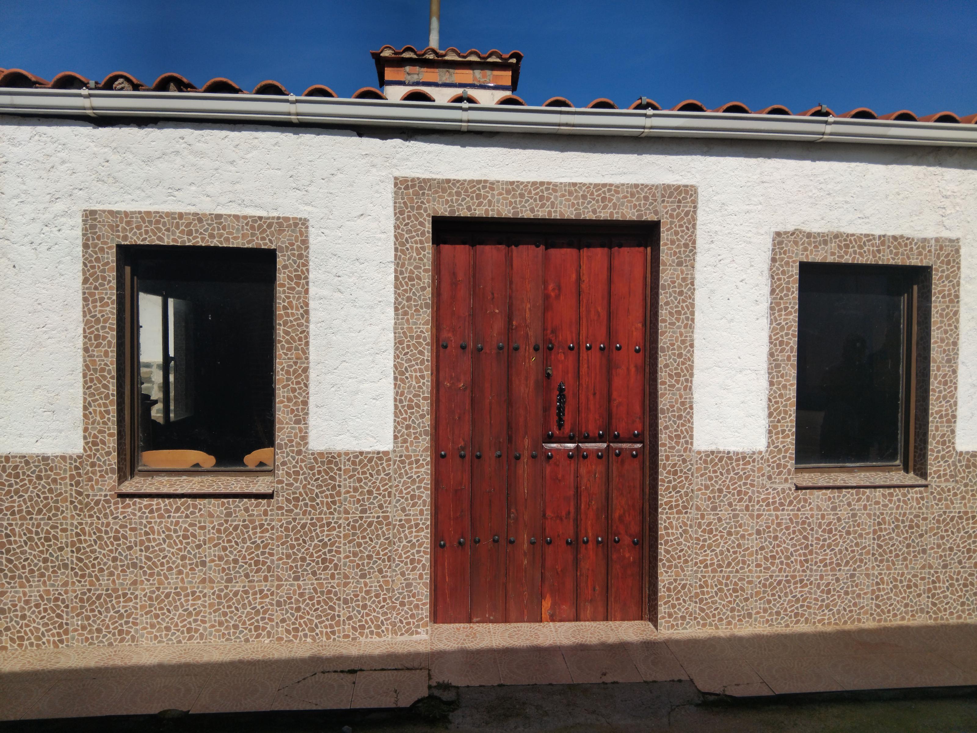 Imagen 10 Casa Aislada en venta en Navalmoral De La Mata / Cerca de Desguace Martín