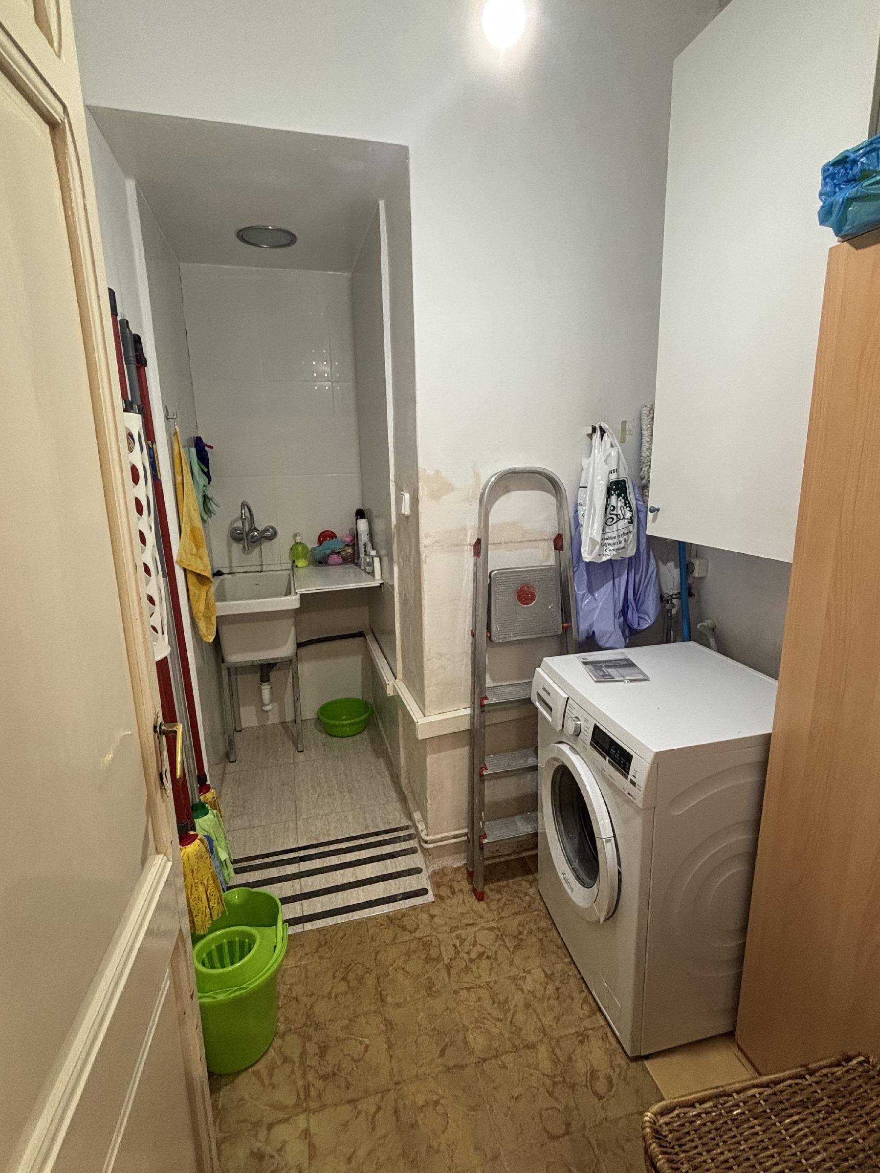 Imagen 39 Casa en venta en Sant Martí De Tous / A pocos metros del centro de Sant Martí de Tous