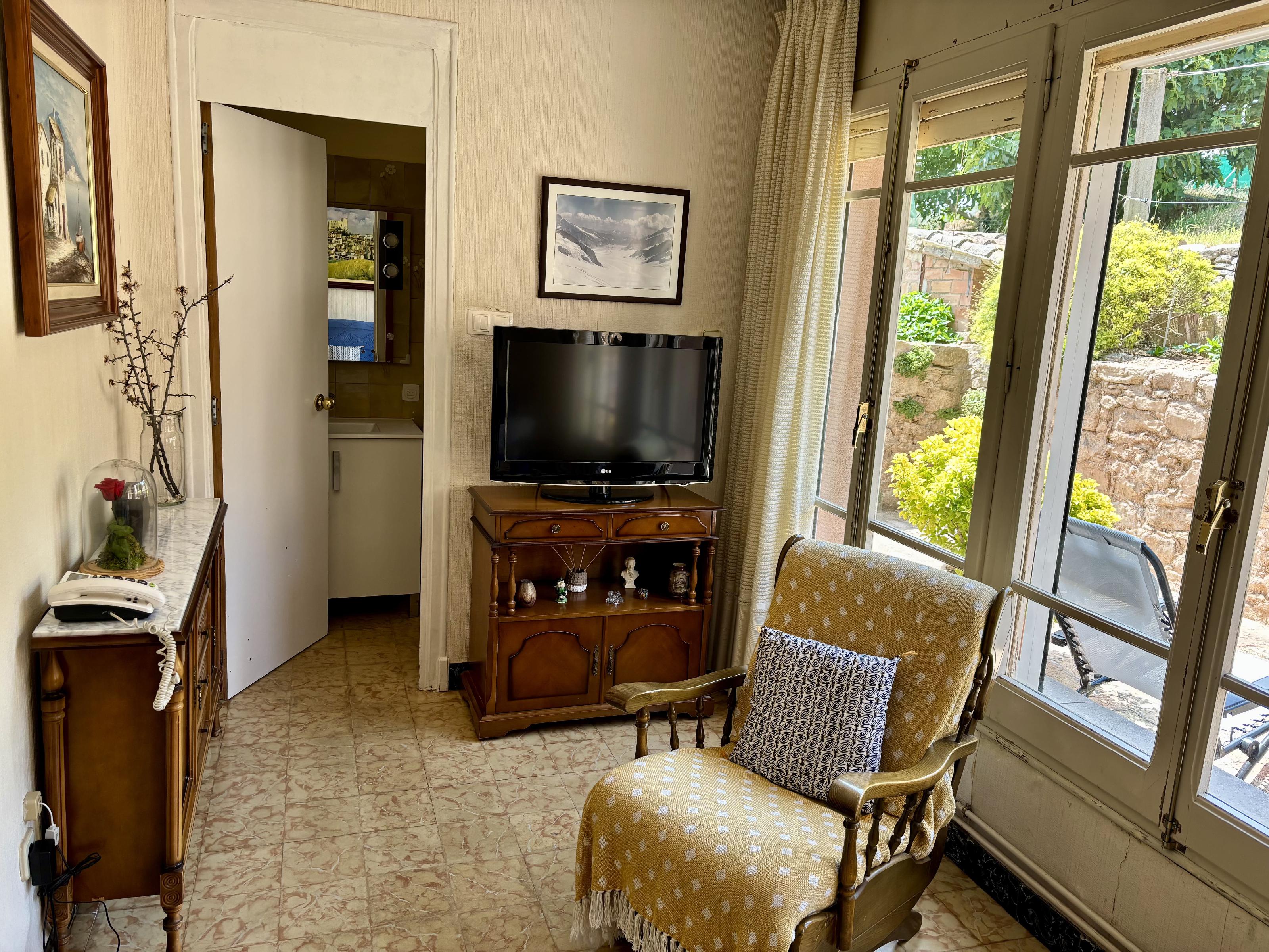 Imagen 23 Casa en venta en Sant Martí De Tous / A pocos metros del centro de Sant Martí de Tous