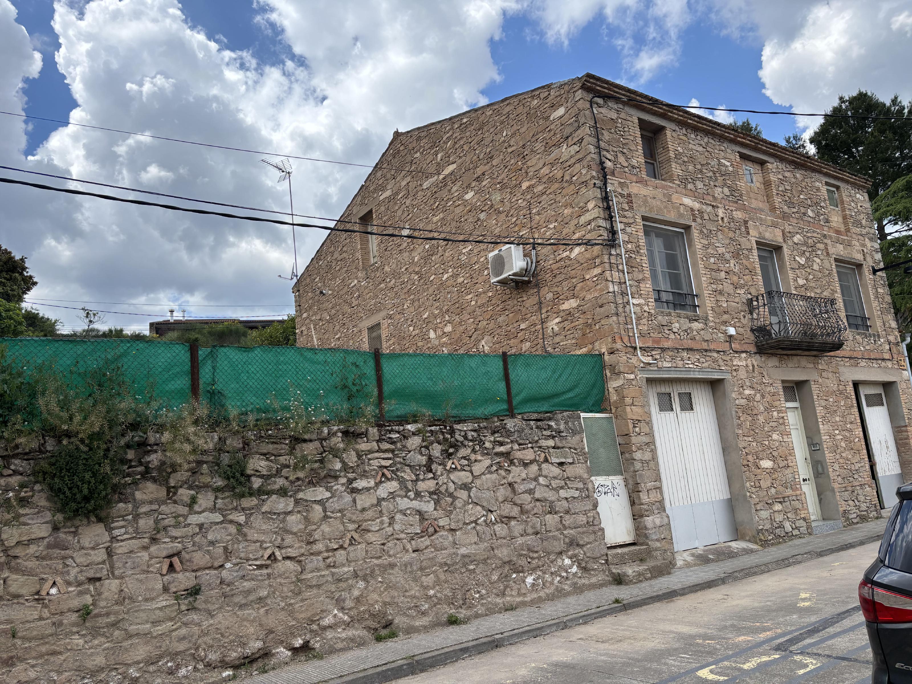 Imagen 3 Casa en venta en Sant Martí De Tous / A pocos metros del centro de Sant Martí de Tous