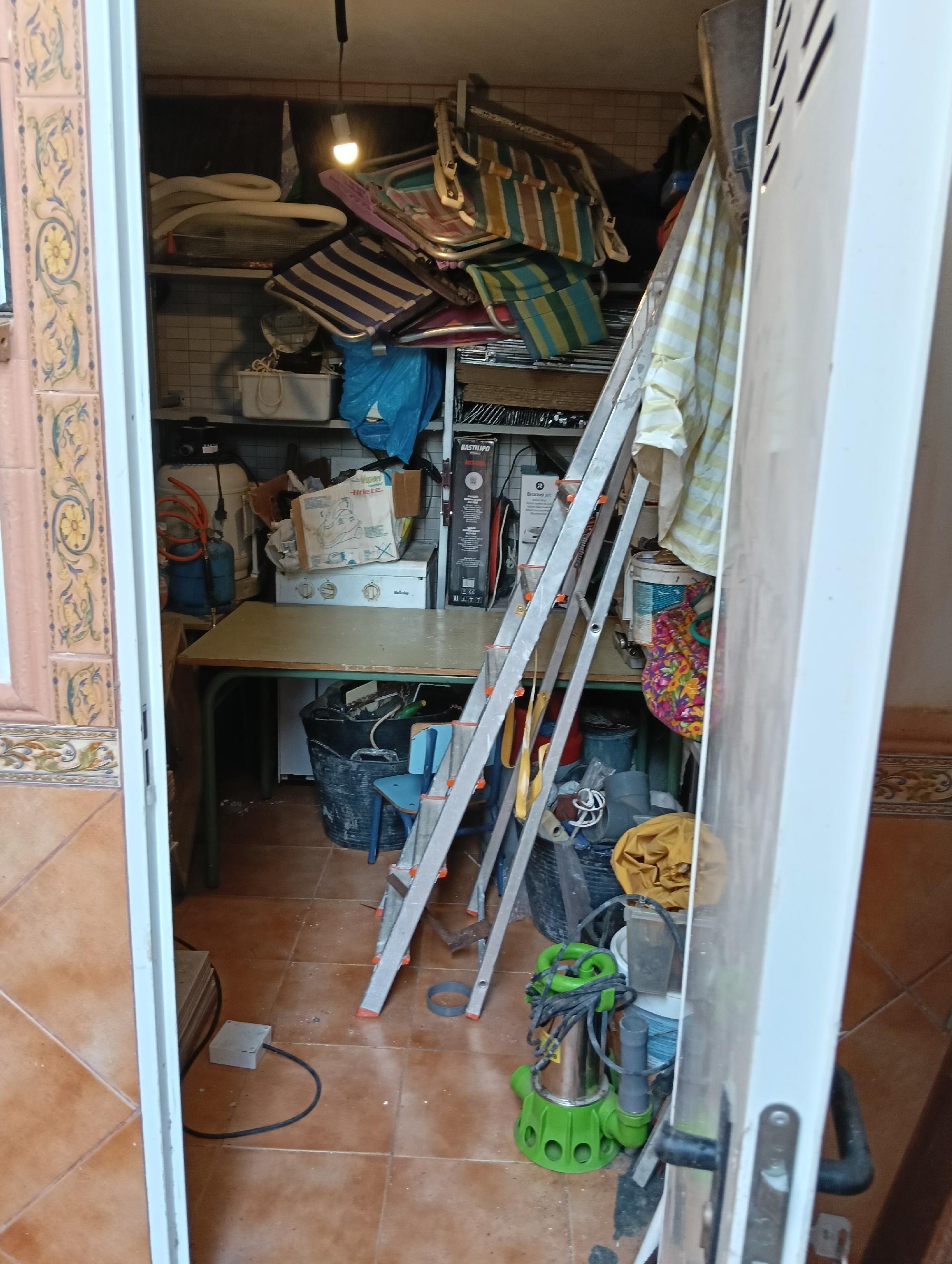 Imagen 7 Casa Aislada en venta en Chipiona / Situado a 500 m de la playa de las tres piedras.