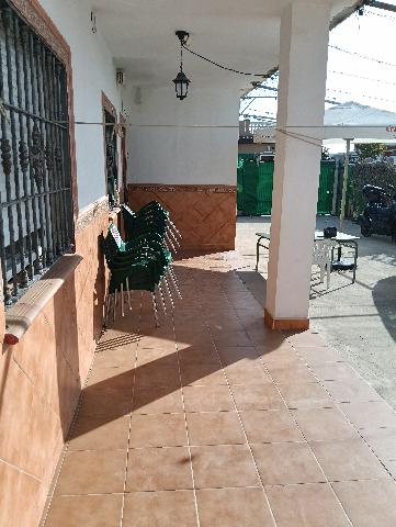 Imagen 3 Inmueble 294658 - Casa Aislada en venta en Chipiona / Situado a 500 m de la playa de las tres piedras.