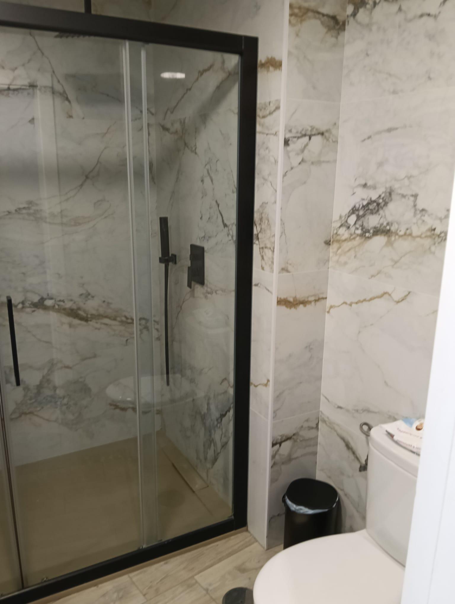 Imagen 7 Piso en venta en Arcos De La Frontera / Inmueble ubicado a escasos metros del lago de Arcos.