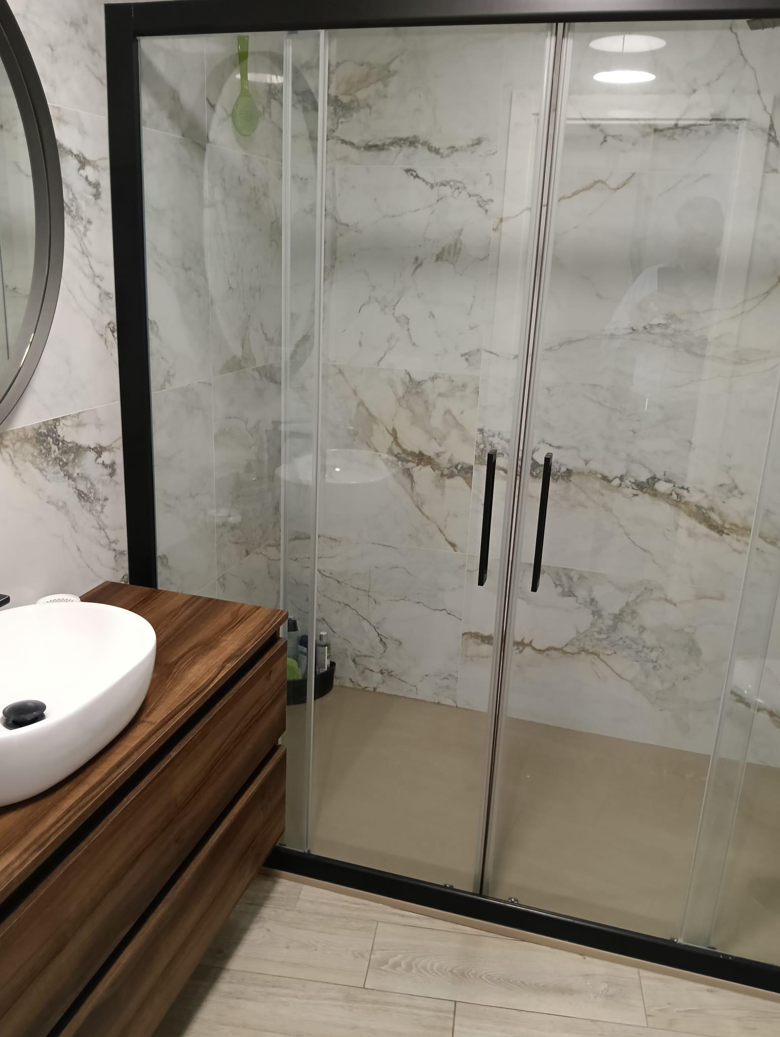 Imagen 19 Piso en venta en Arcos De La Frontera / Inmueble ubicado a escasos metros del lago de Arcos.