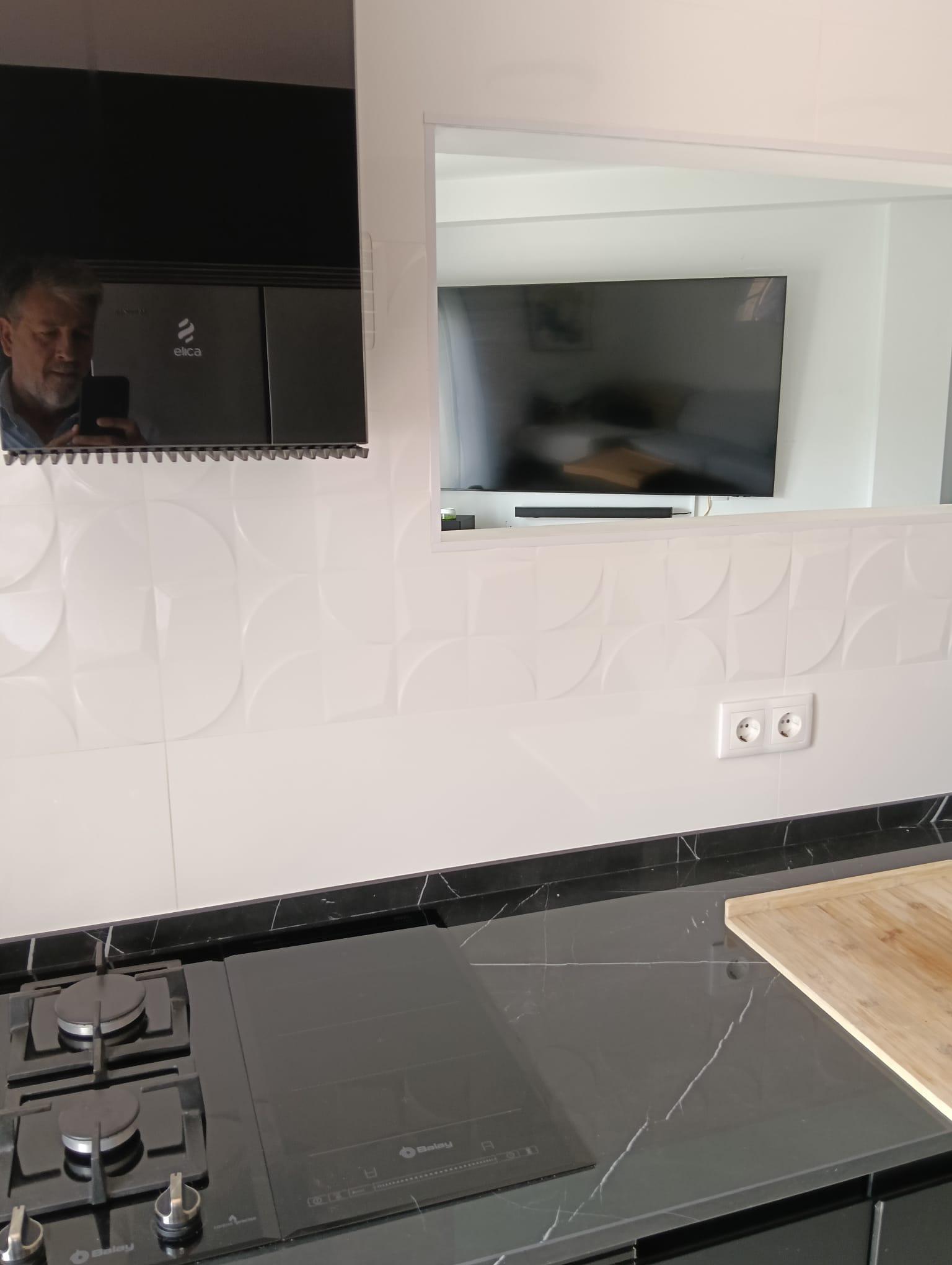 Imagen 21 Piso en venta en Arcos De La Frontera / Inmueble ubicado a escasos metros del lago de Arcos.