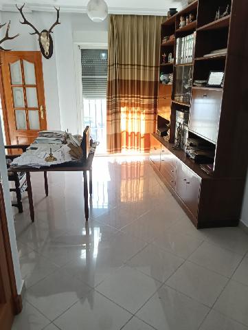 Imagen 3 Inmueble 296952 - Piso en venta en Arcos De La Frontera / Ubicado cerca de la Plaza Bailen.