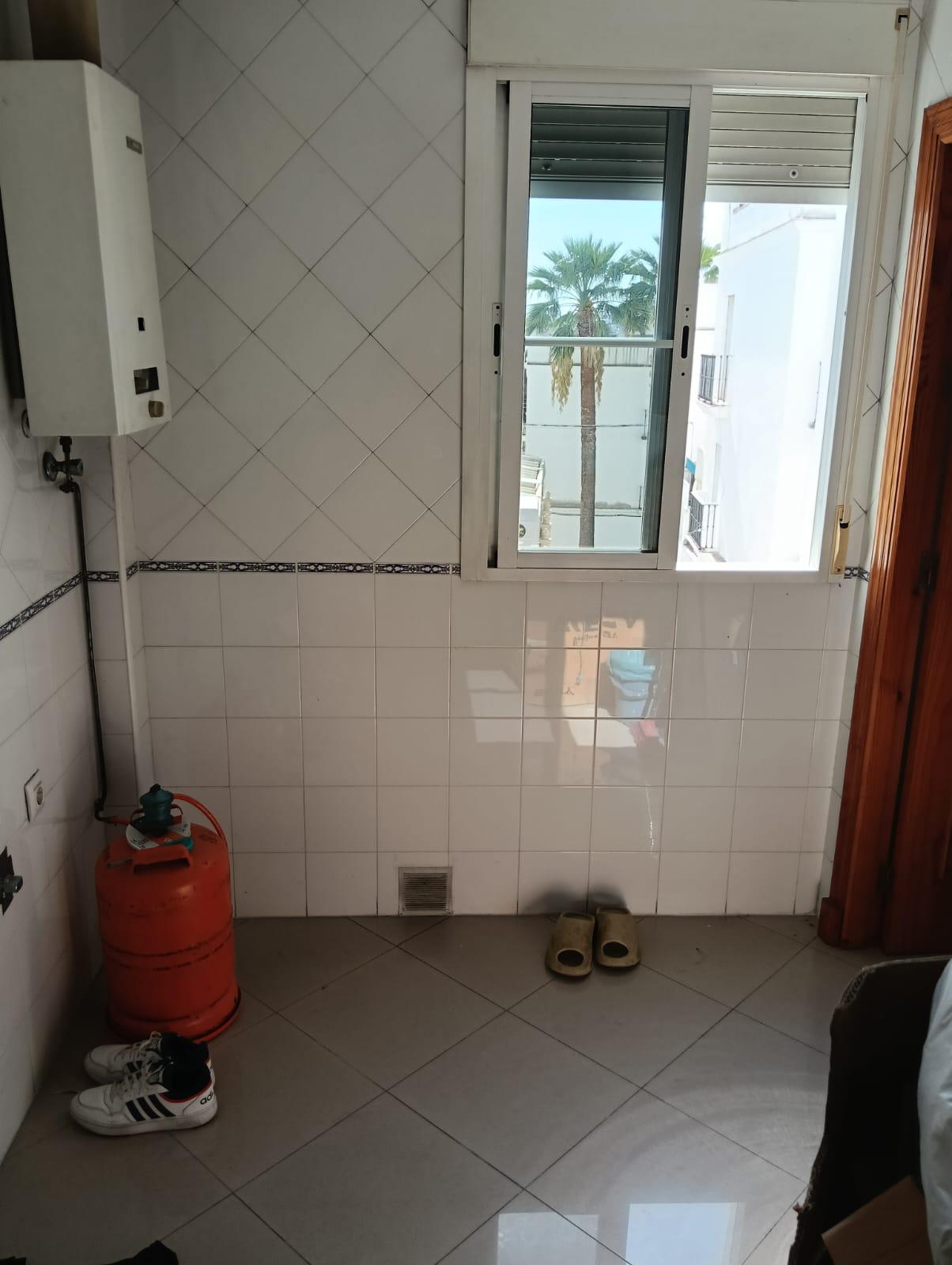 Imagen 4 Piso en venta en Arcos De La Frontera / Ubicado cerca de la plaza Bailen.