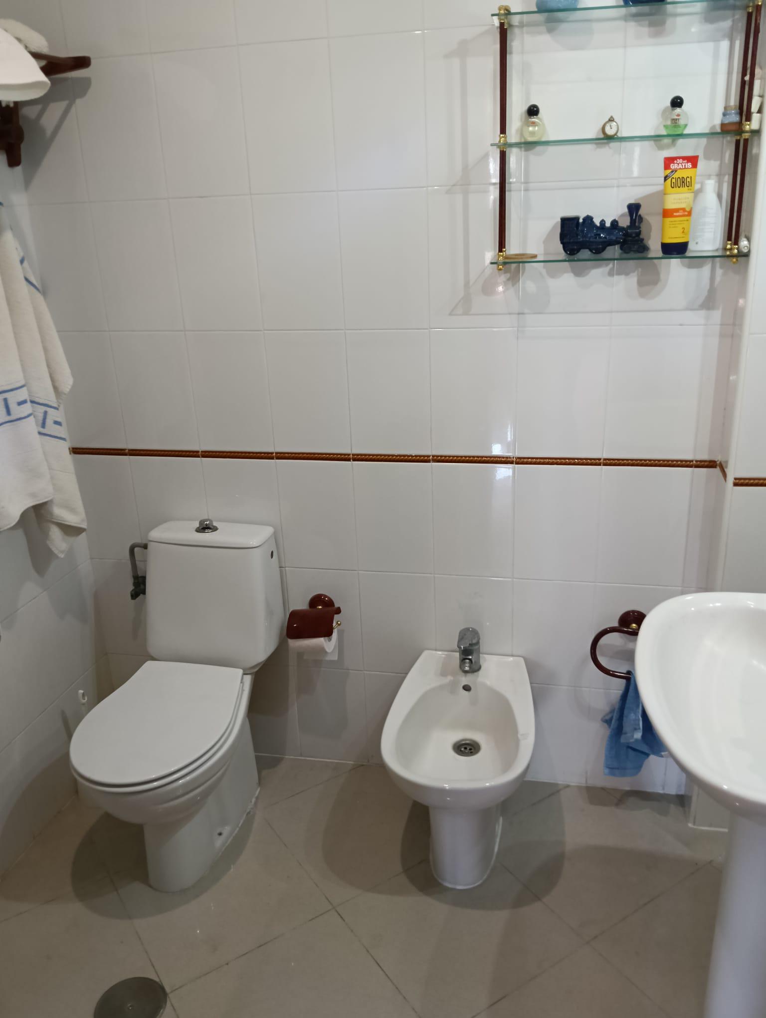 Imagen 8 Piso en venta en Arcos De La Frontera / Ubicado cerca de la plaza Bailen.