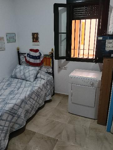Imagen 2 Inmueble 297405 - Piso en venta en Chiclana De La Frontera / Ubicado en el centro,al lado del mercado de abastos