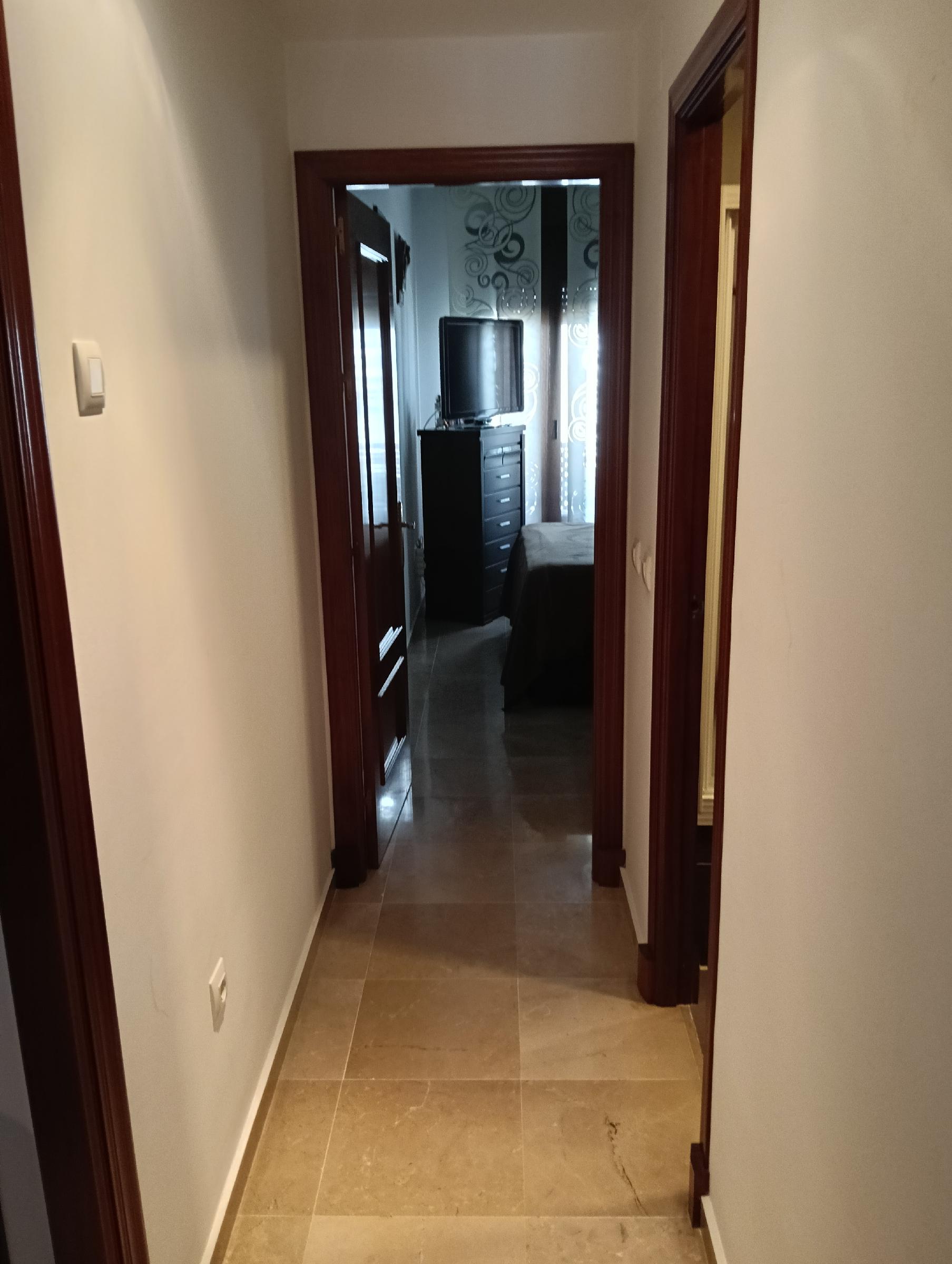 Imagen 12 Piso en venta en Chiclana De La Frontera / Ubicado en el centro,al lado del mercado de abastos