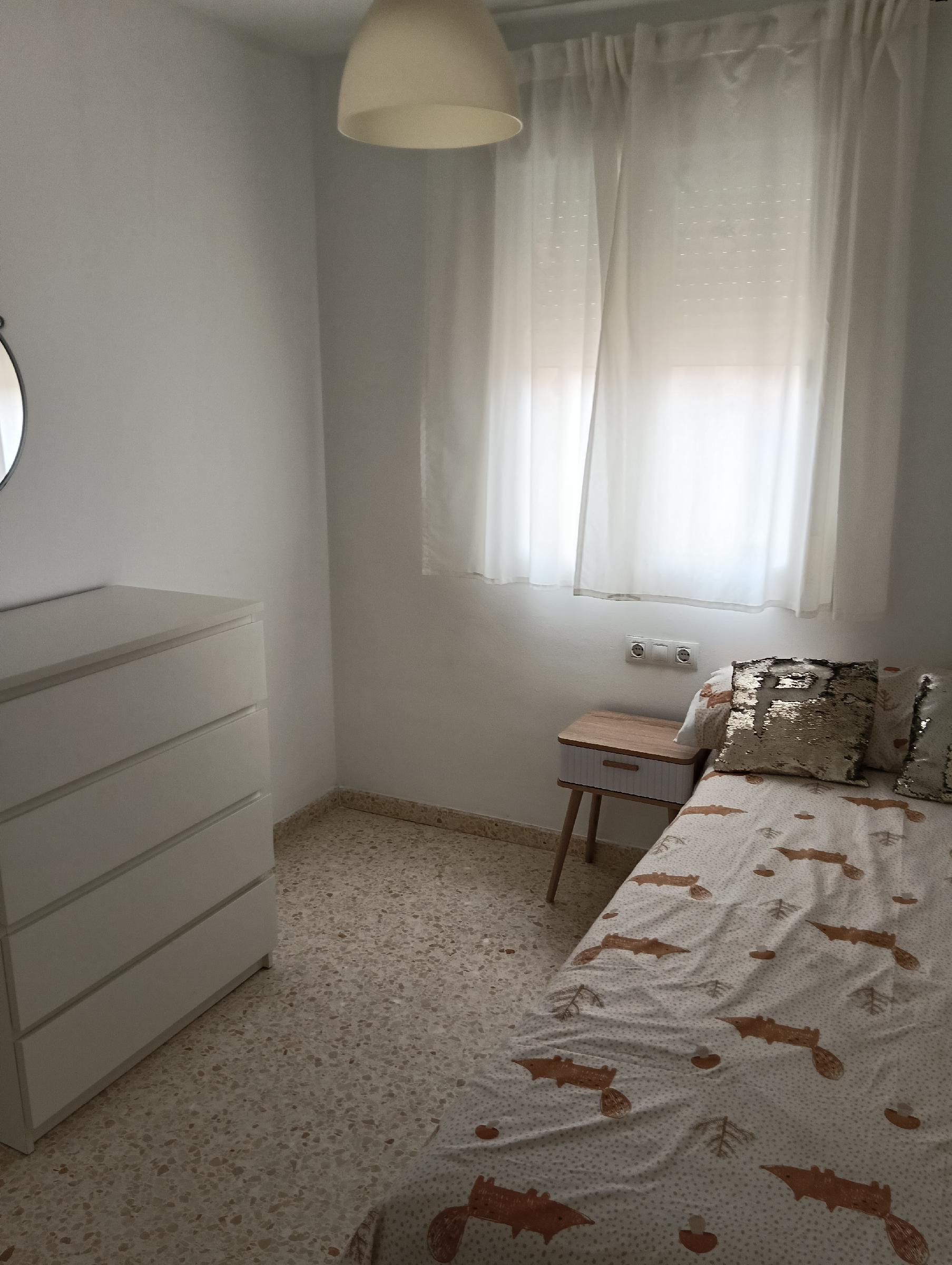 Imagen 4 Piso en venta en Jerez De La Frontera / Ubicado en zona barriada San José Obrero.