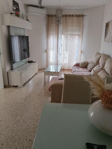 Imagen 1 Inmueble 297696 - Piso en venta en Jerez De La Frontera / Ubicado en zona barriada San José Obrero.