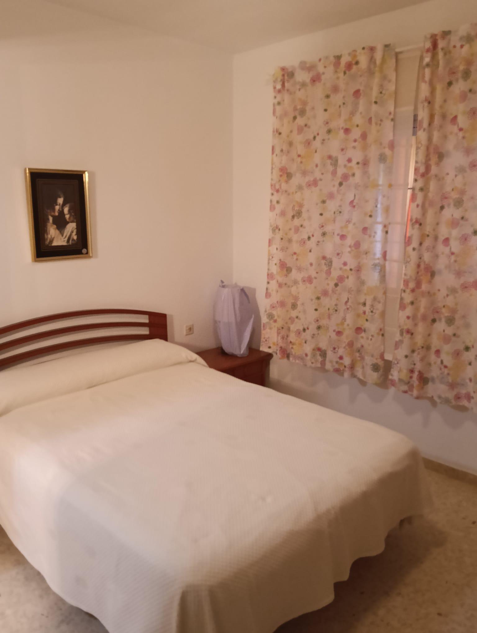 Imagen 3 Piso en venta en Chipiona / Ubicado cerca del mercadillo de Chipiona.