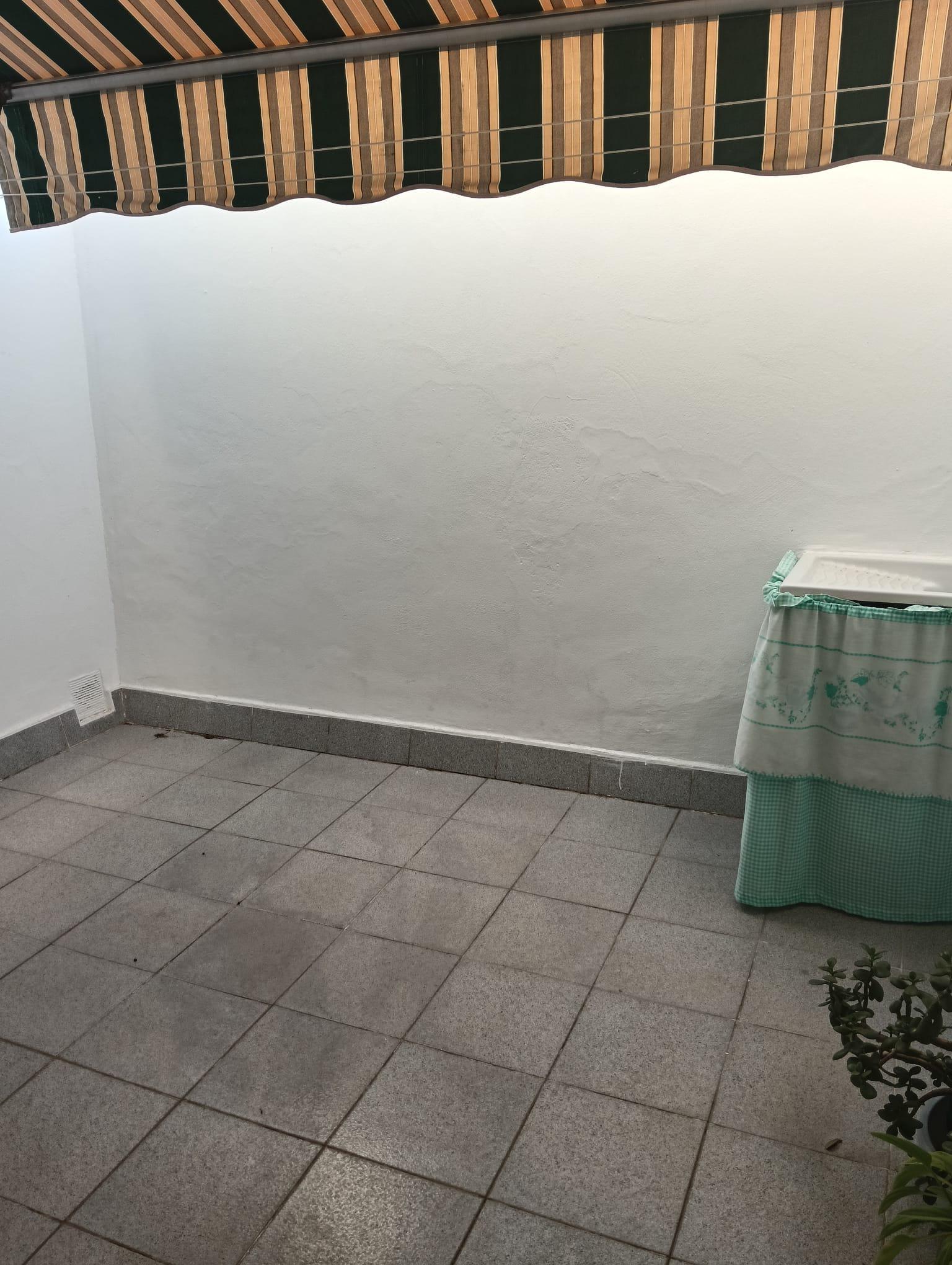 Imagen 9 Piso en venta en Chipiona / Ubicado cerca del mercadillo de Chipiona.