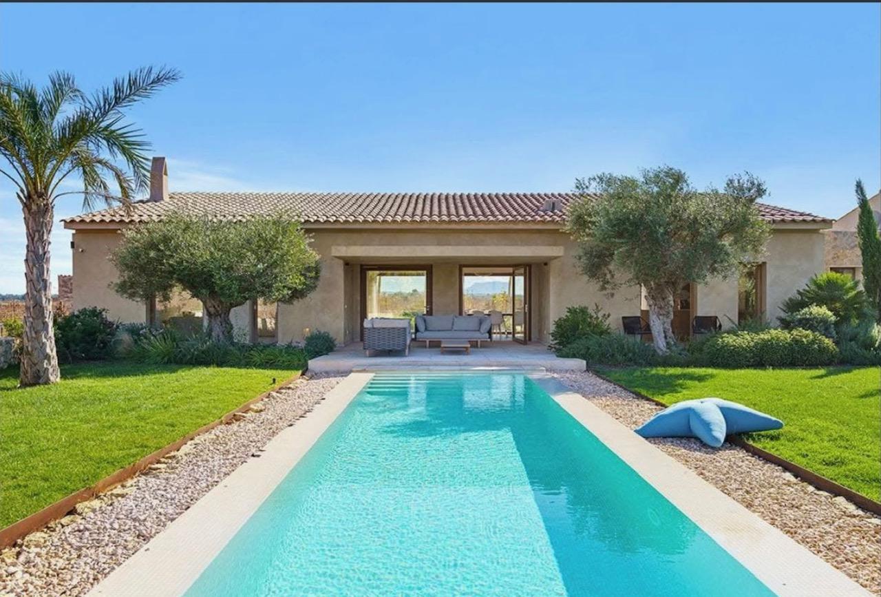 Imagen 1 Casa Rústica en venta en Sencelles / Entre Sencelles y Binissalem