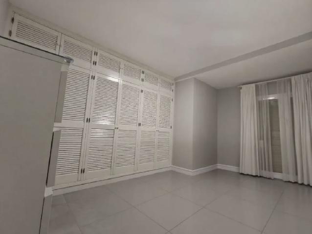 Imagen 6 Inmueble 299315 - Piso en venta en Cádiz / Cerca de la playa de la Victoria.