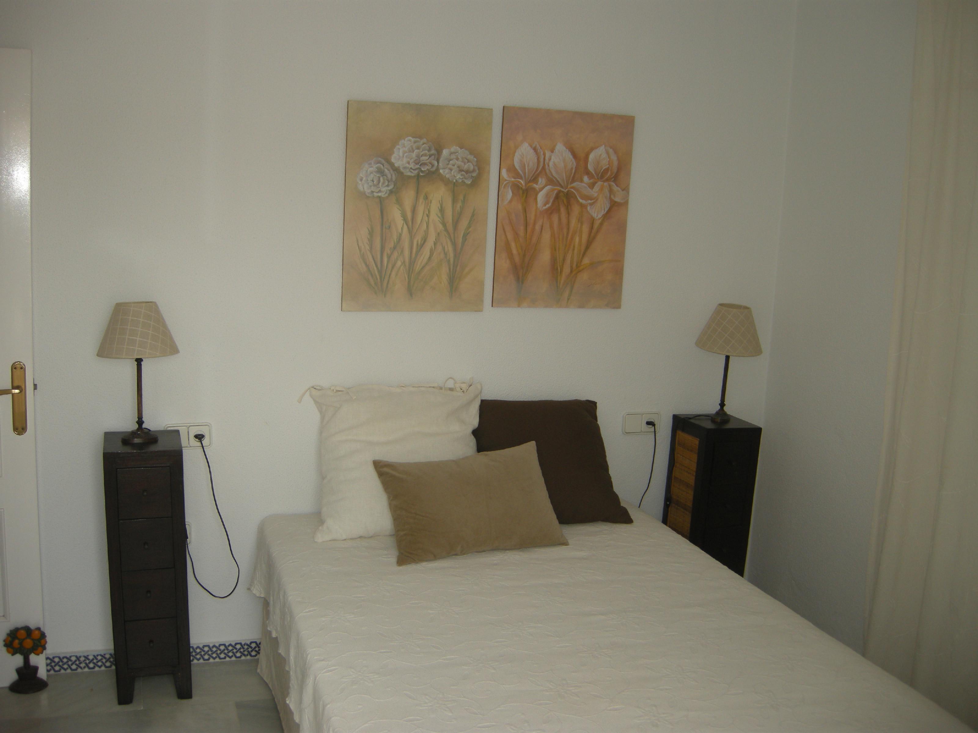 Imagen 20 Dúplex en venta en Chiclana De La Frontera / Ubicada muy cerca  de la playa de Sancti Petri.