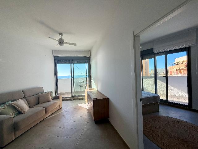 Imagen 13 Inmueble 300853 - Piso en venta en Cádiz / En la playa Santa María del Mar.