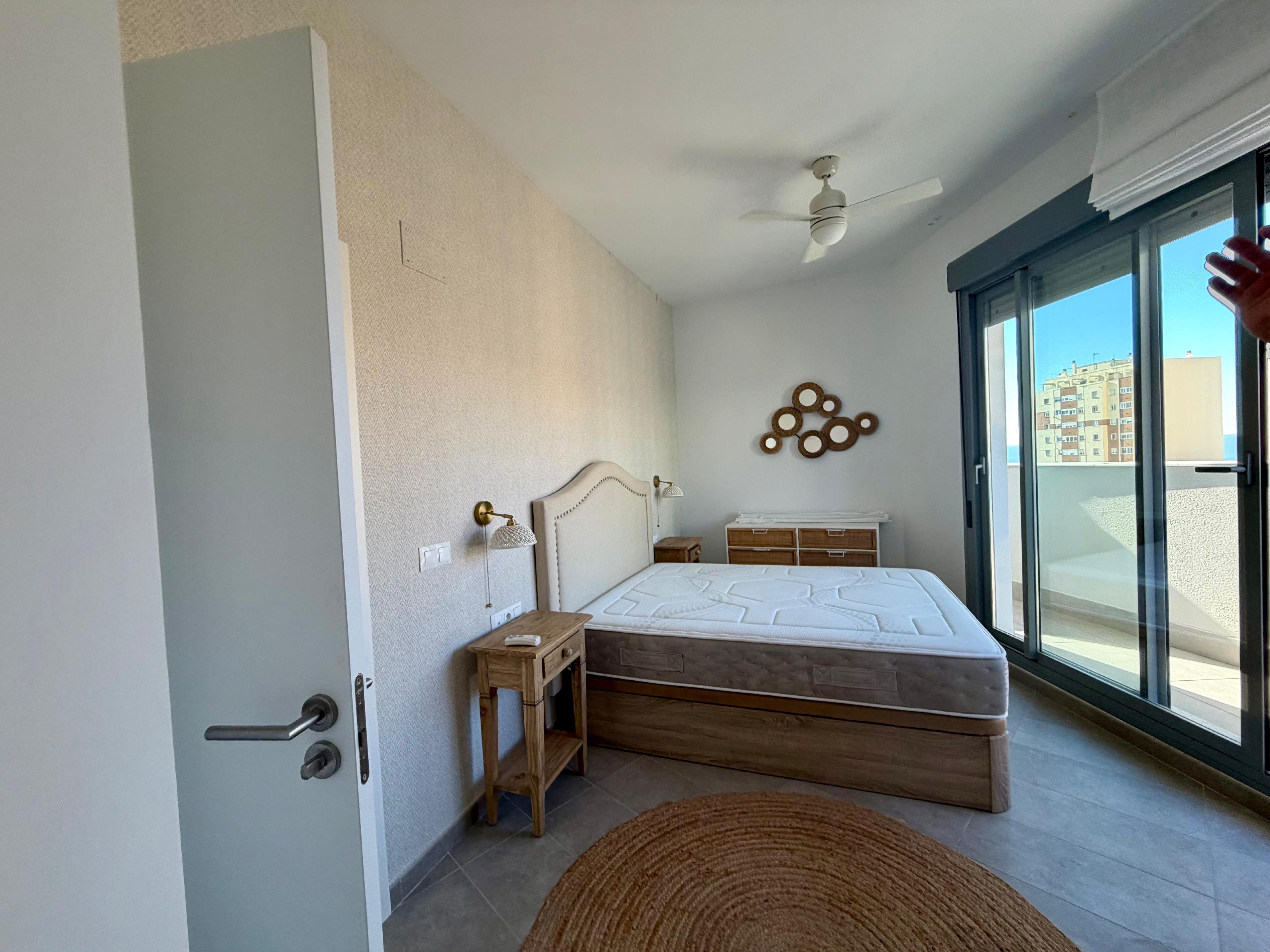 Imagen 7 Piso en venta en Cádiz / En la playa Santa María del Mar.