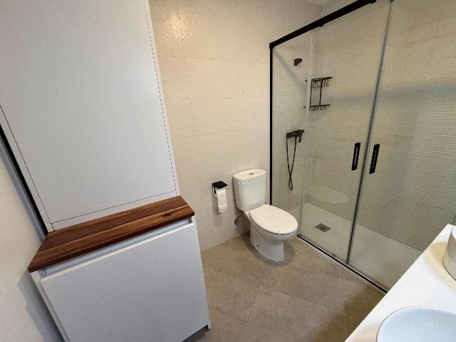 Imagen 12 Inmueble 300853 - Piso en venta en Cádiz / En la playa Santa María del Mar.