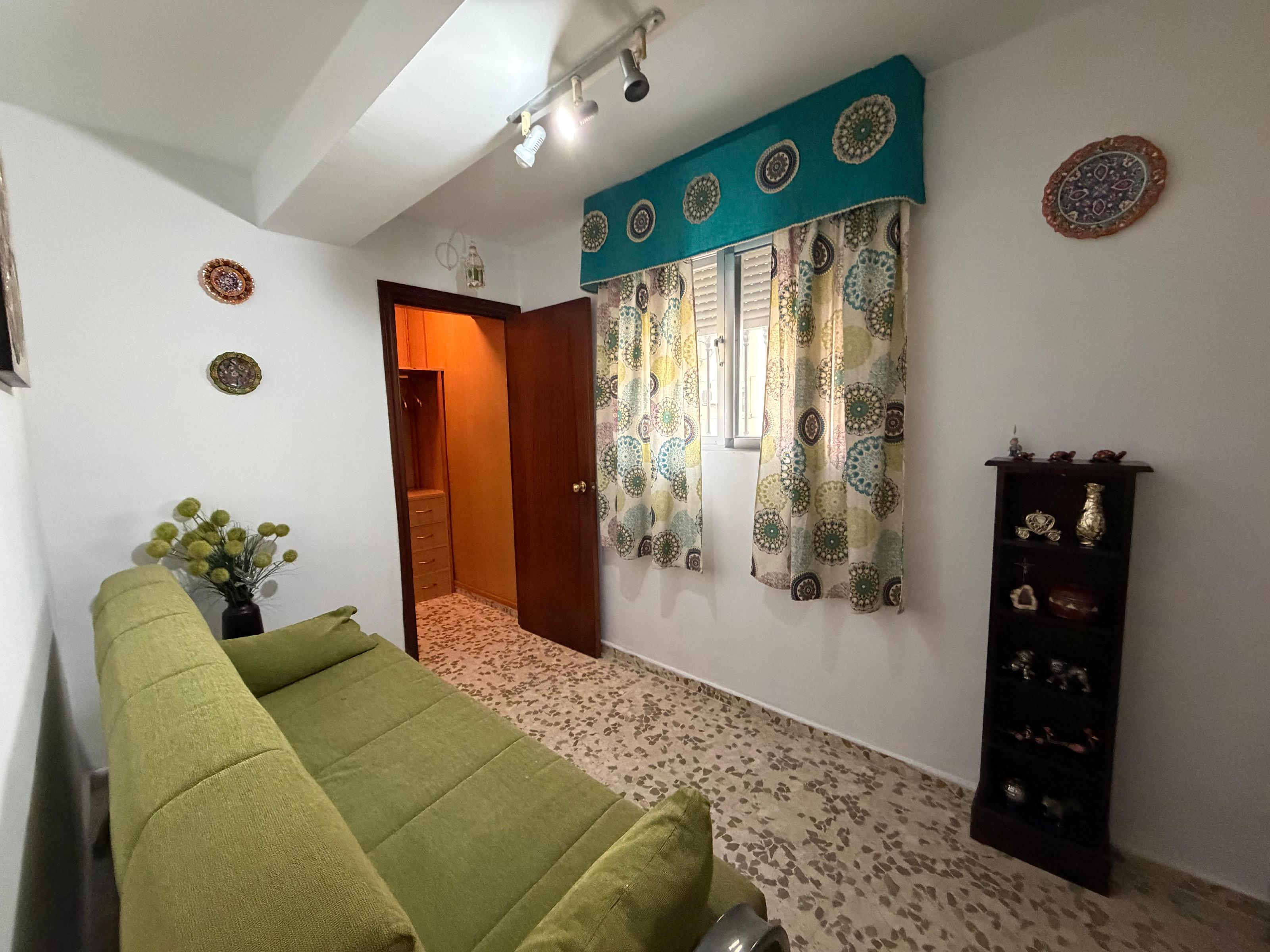 Imagen 13 Piso en venta en San Fernando / Cerca del Colegio Puente Zuazo.
