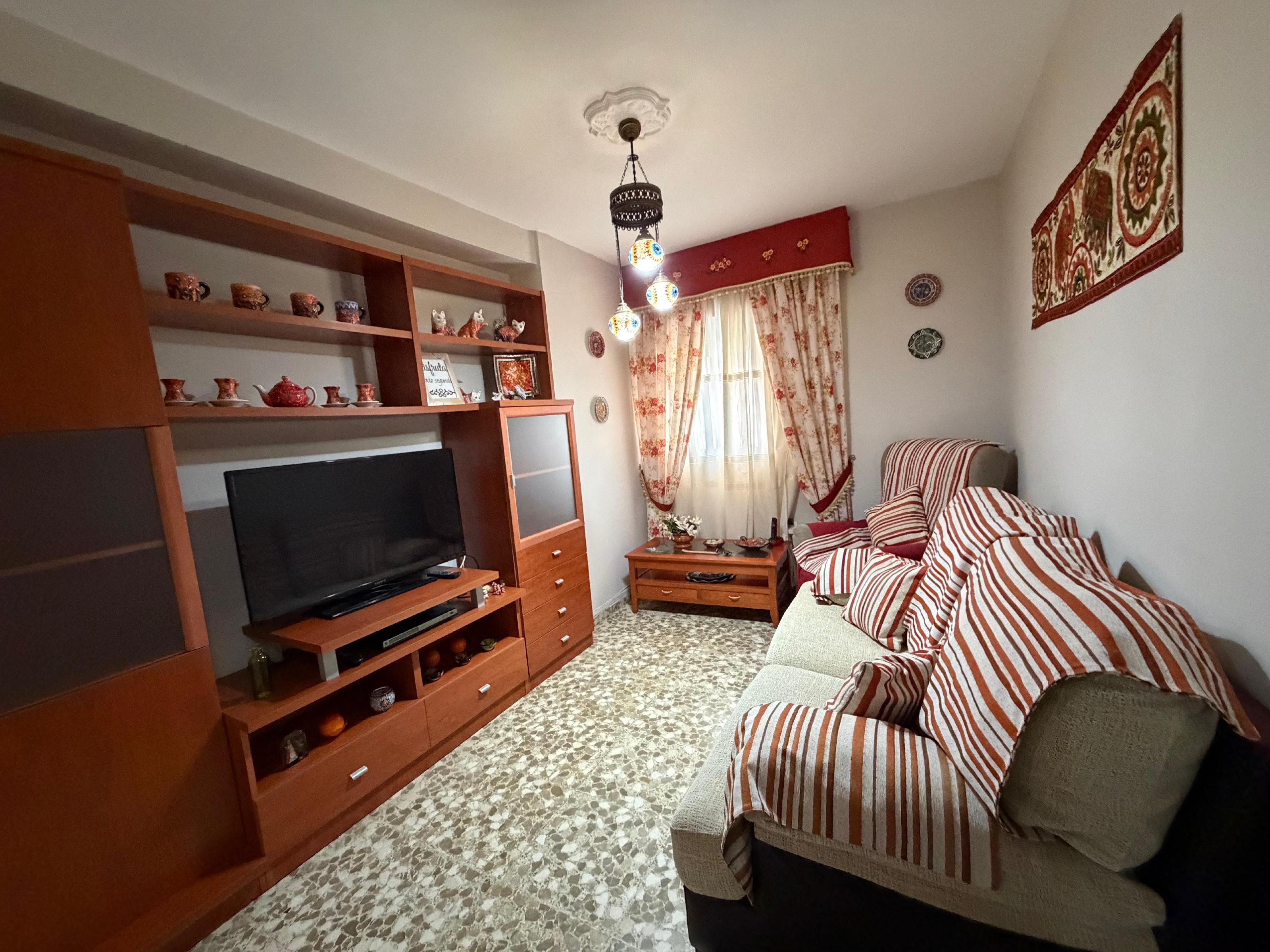 Imagen 16 Piso en venta en San Fernando / Cerca del Colegio Puente Zuazo.