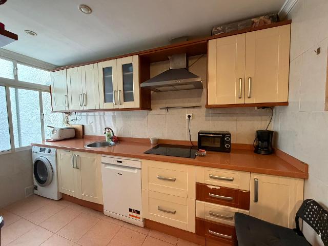 Imagen 1 Inmueble 301476 - Piso en venta en Cádiz / Cerca del estadio Nuevo Mirandilla