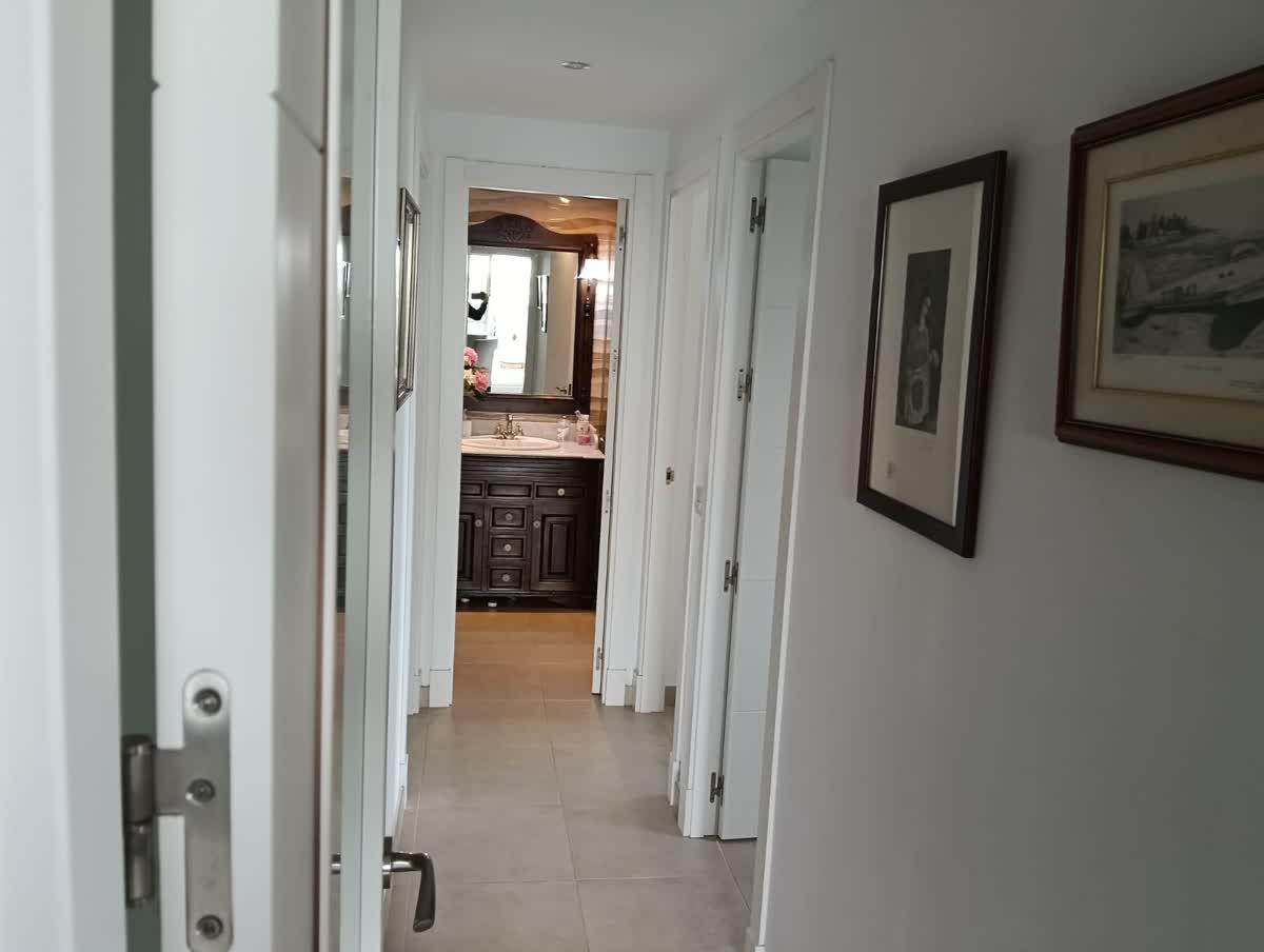 Imagen 8 Piso en venta en Rota / A 100 metros de la playa Punta Candor 