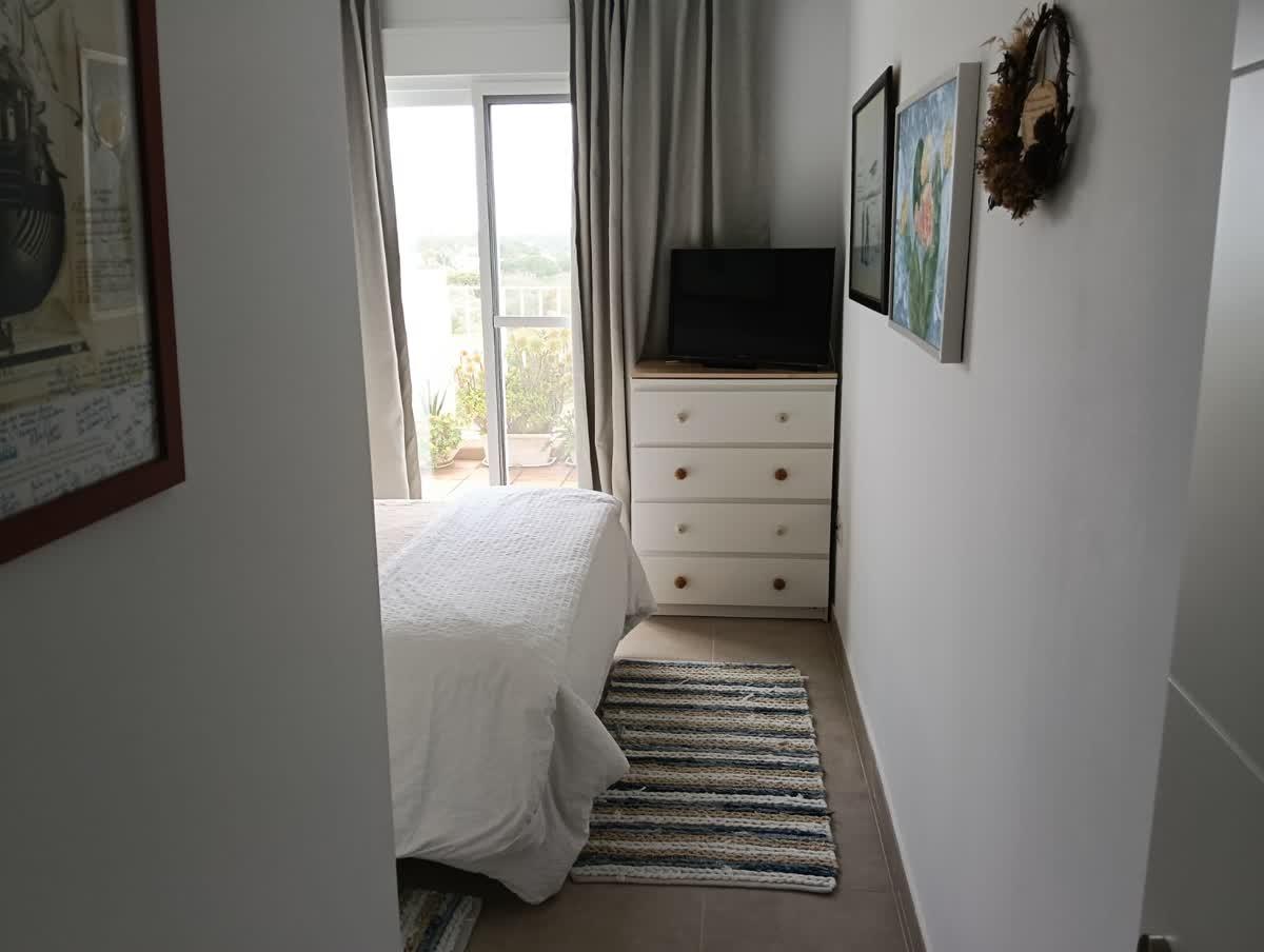 Imagen 9 Piso en venta en Rota / A 100 metros de la playa Punta Candor 