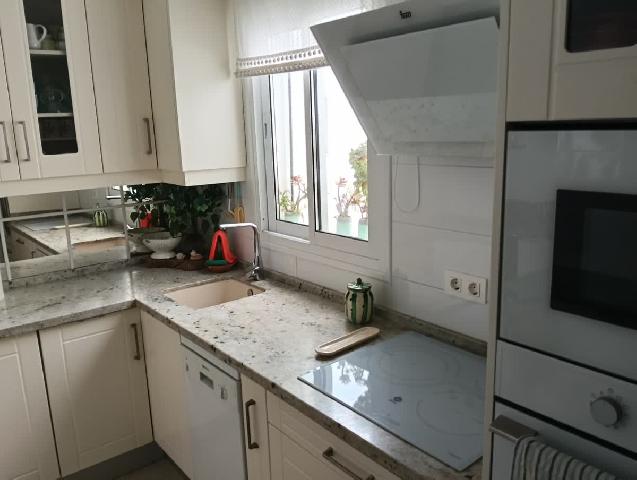 Imagen 17 Inmueble 301504 - Piso en venta en Rota / A 100 metros de la playa Punta Candor 