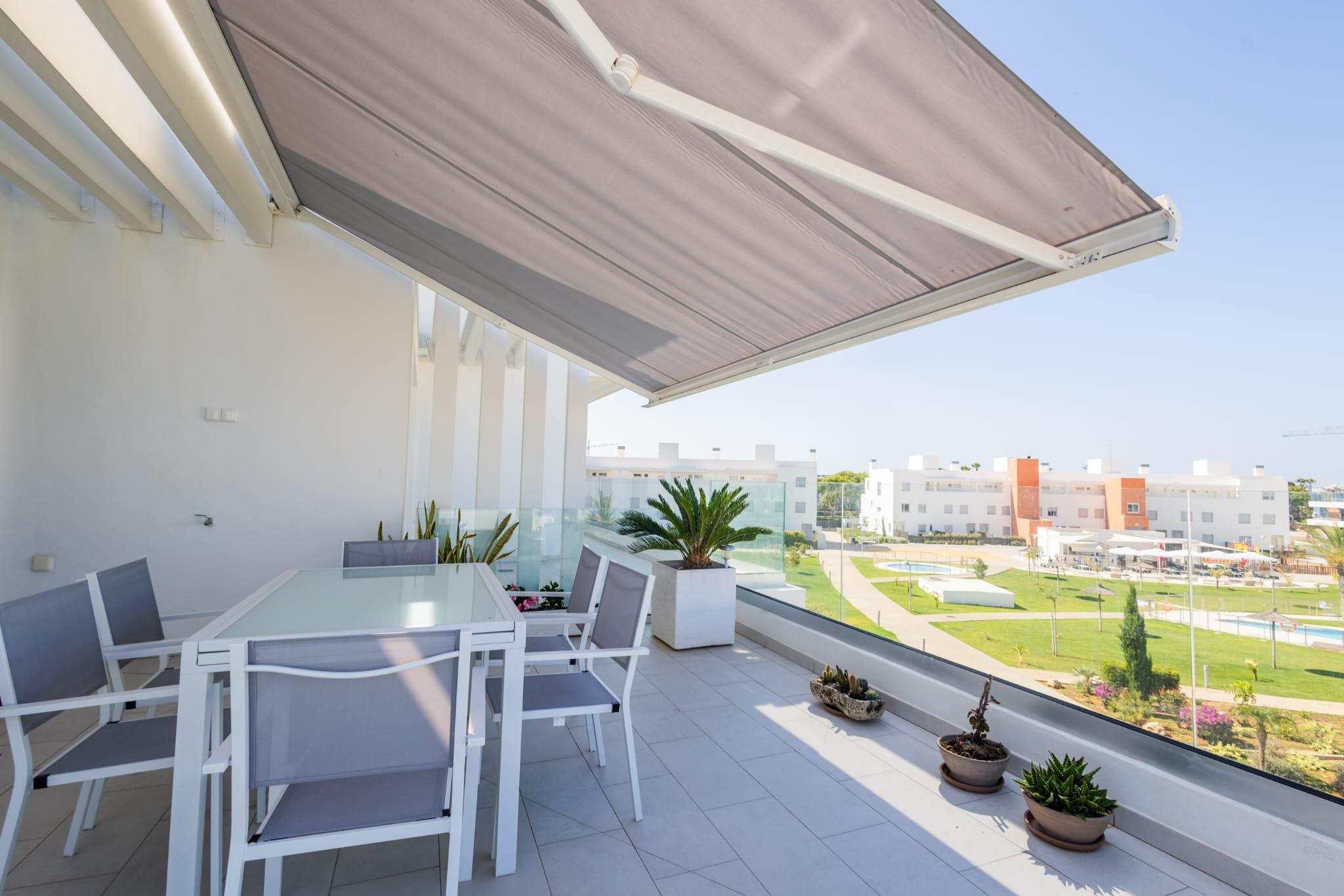 Imagen 1 Ático en venta en Chipiona / Muy cerca de la Playa de las Tres Piedras 