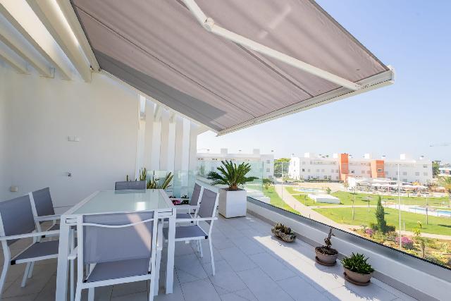 Imagen 1 Inmueble 302218 - Ático en venta en Chipiona / Muy cerca de la Playa de las Tres Piedras 
