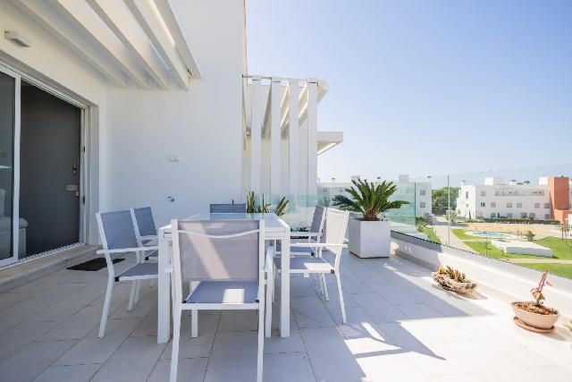Imagen 8 Inmueble 302218 - Ático en venta en Chipiona / Muy cerca de la Playa de las Tres Piedras 