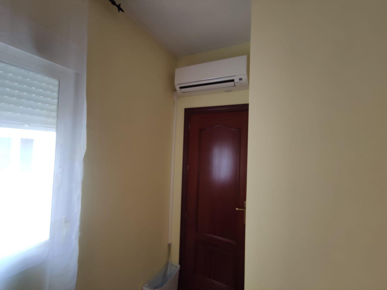 Imagen 24 Ático en venta en Andújar / Zona Ambulatorio Virgen de la Cabeza