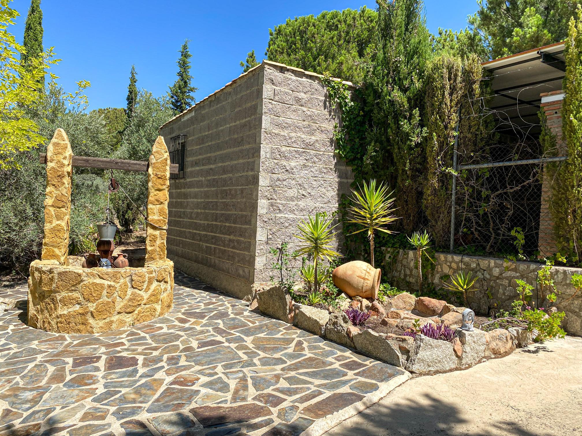 Imagen 21 Casa Rústica en venta en Andújar /  Viña junto al curce de la carretera de la Parrilla